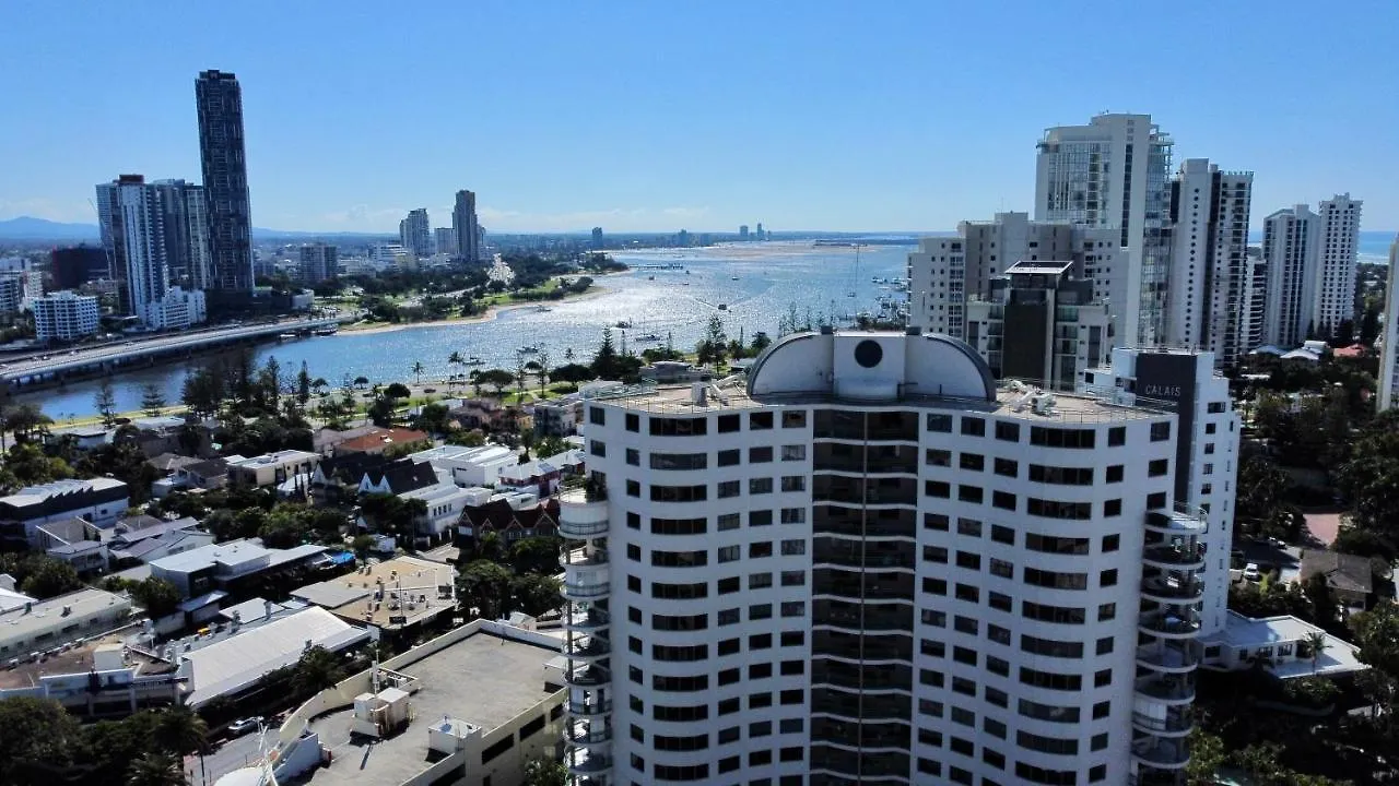 The Meriton Apartments On Main Beach Gold Coast