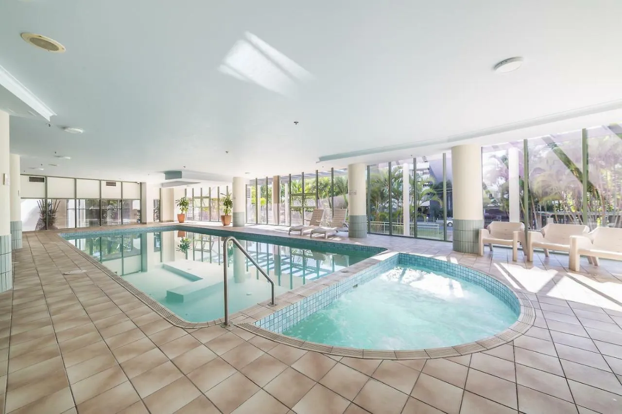 The Meriton Apartments On Main Beach Gold Coast