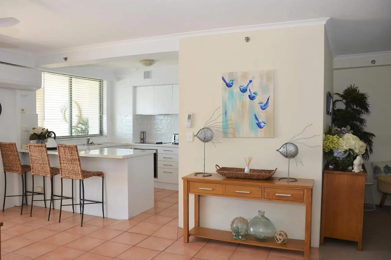 The Meriton Apartments On Main Beach Gold Coast Aparthotel