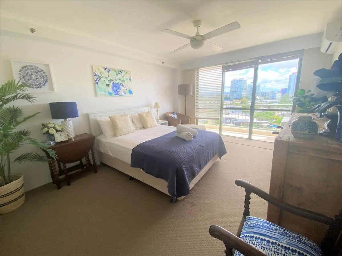 The Meriton Apartments On Main Beach Gold Coast Australia