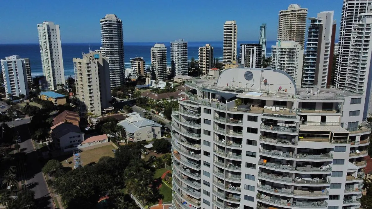 **** Апарт-отель The Meriton Apartments On Main Beach Голд-Кост Австралия