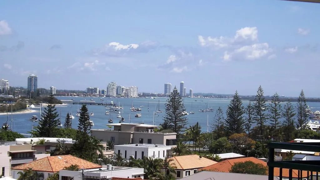 Aparthotel The Meriton Apartments On Main Beach Gold Coast