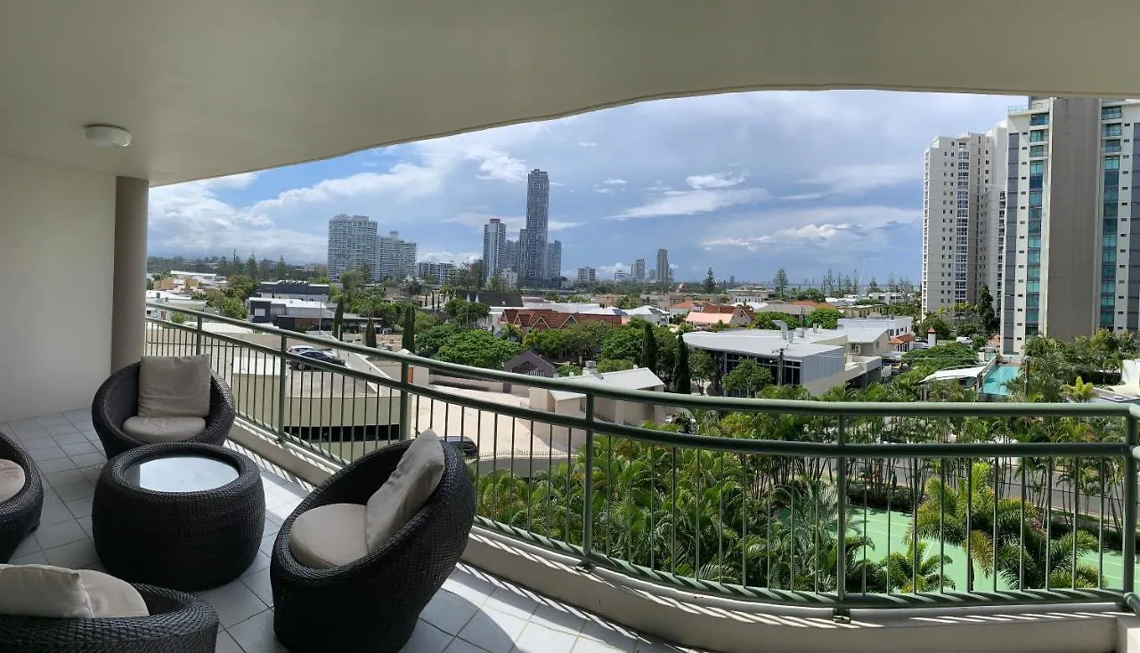 Апарт-отель The Meriton Apartments On Main Beach Голд-Кост