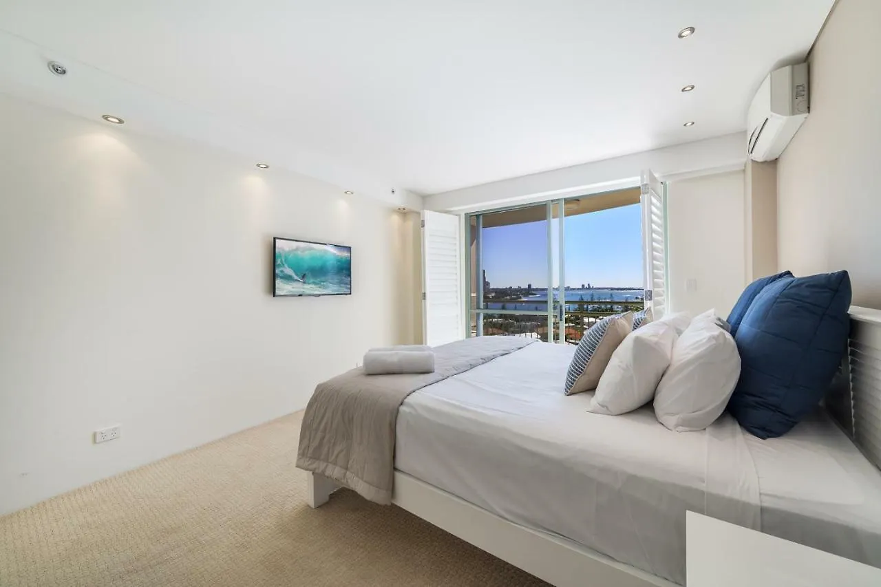 The Meriton Apartments On Main Beach Голд-Кост Апарт-отель